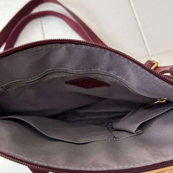 Fossil Large Crossbody Bag - Picture 3 of 5